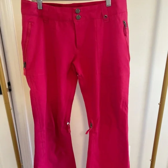Burton Women’s Snowboard Pants - Picture 4 of 6
